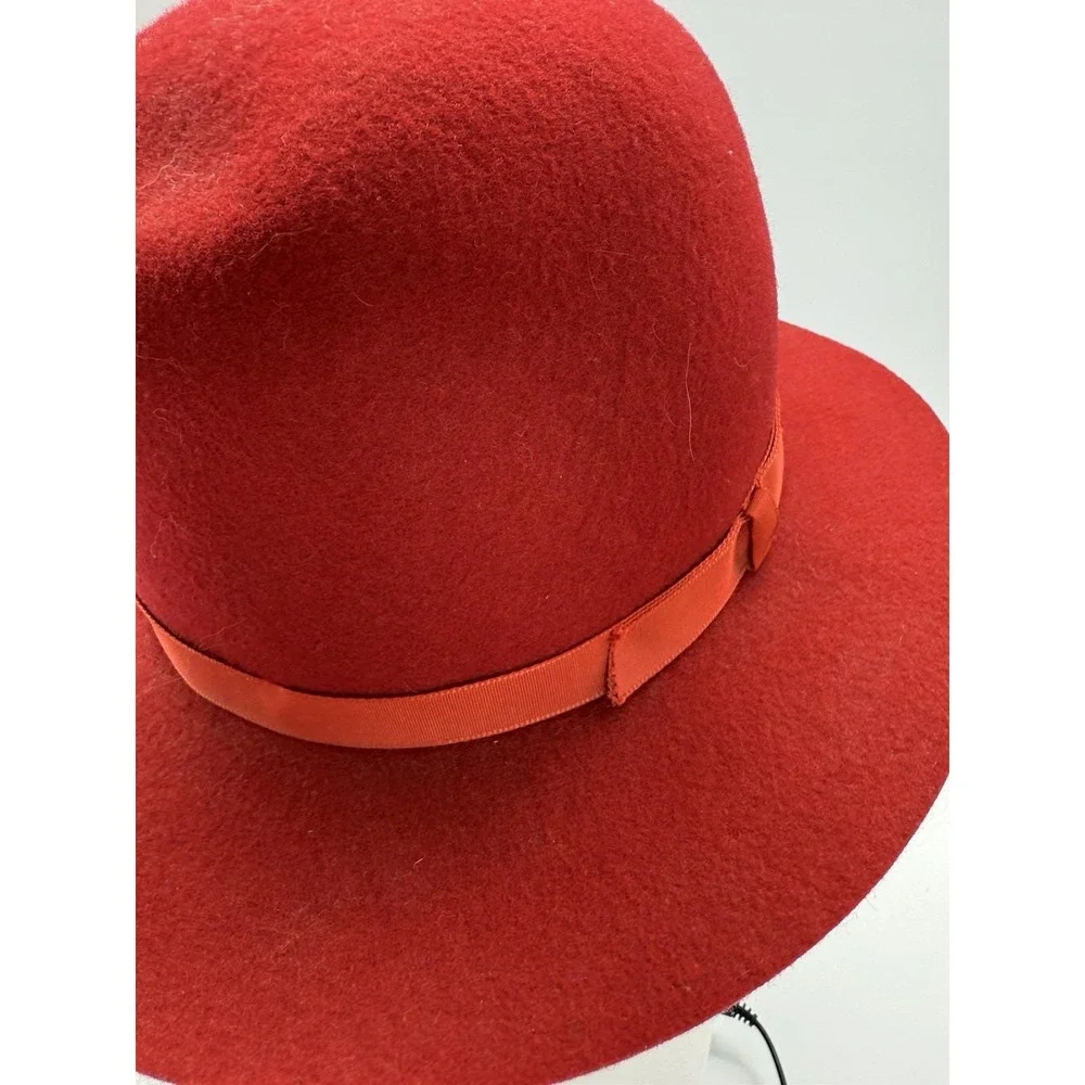 L.L Bean Wool Wide Brim Red Women's‎ Size Small Made In England Vintage